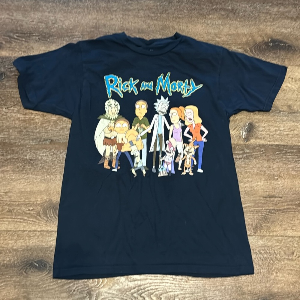 Rick and Morty navy tshirt small